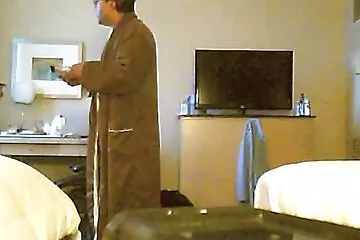 تحضير الحمار لممارسة الجنس الشرجي. سكسي مصرية درس الفيديو رقم 1