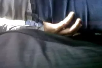 في الحمام مع اثنين من الديكة السوداء كبيرة الدهون افلام سكسي مصري